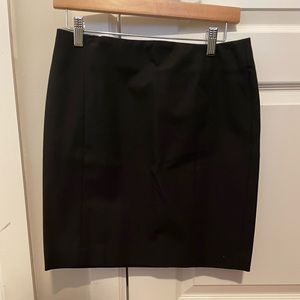 Banana Republic black pencil skirt NWT size 4P